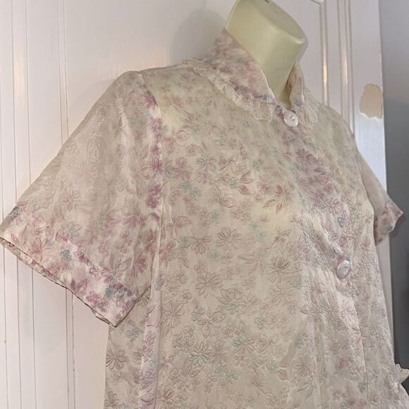 Vintage 50s/60s Thin Nylon Floral Print House Coat or Robe with Large Pockets - Picture 5 of 8